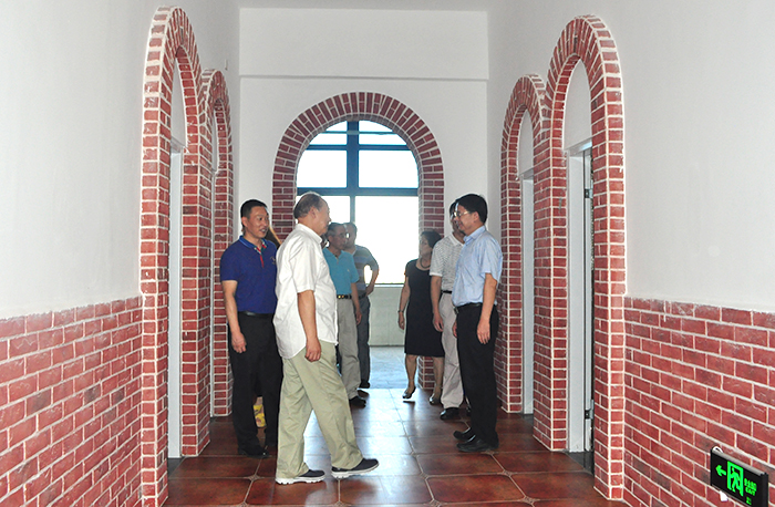 DSC_0414.JPG DSC_0414.JPG