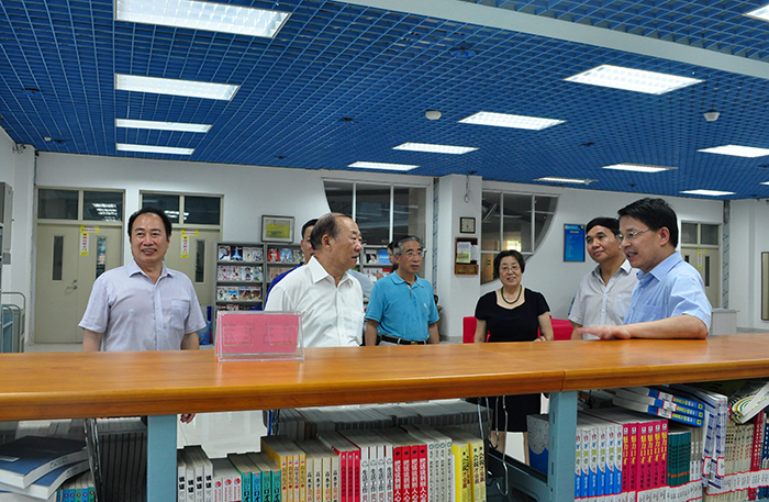 DSC_0442.JPG DSC_0442.JPG