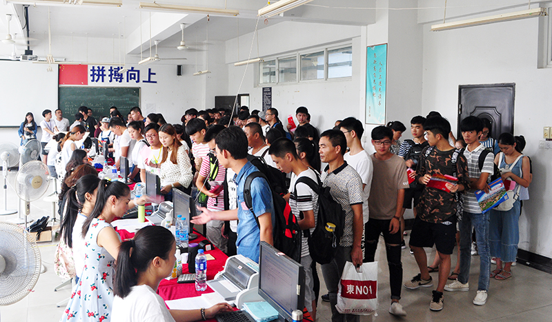 DSC_0593.jpg DSC_0593.jpg