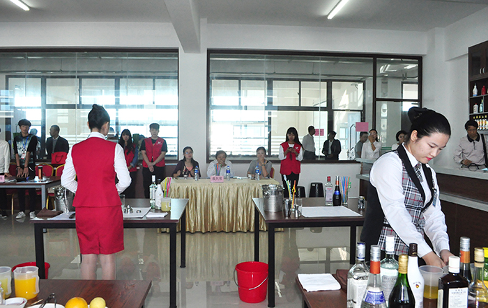 西餐调酒.jpg 西餐调酒.jpg