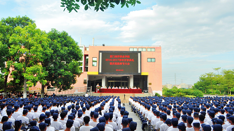 DSC_0385.JPG DSC_0385.JPG