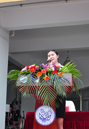 DSC_0456.JPG DSC_0456.JPG