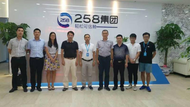 IMG_2076.JPG IMG_2076.JPG