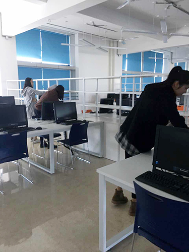 IMG_1573.jpg IMG_1573.jpg