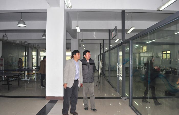 E:/lei/2015/缃戠珯绋夸欢/DSC_0032.JPG E:/lei/2015/缃戠珯绋夸欢/DSC_0032.JPG