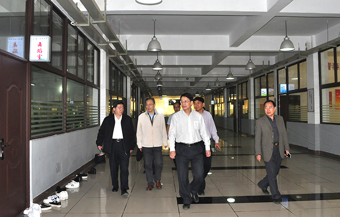 DSC_0437.JPG DSC_0437.JPG