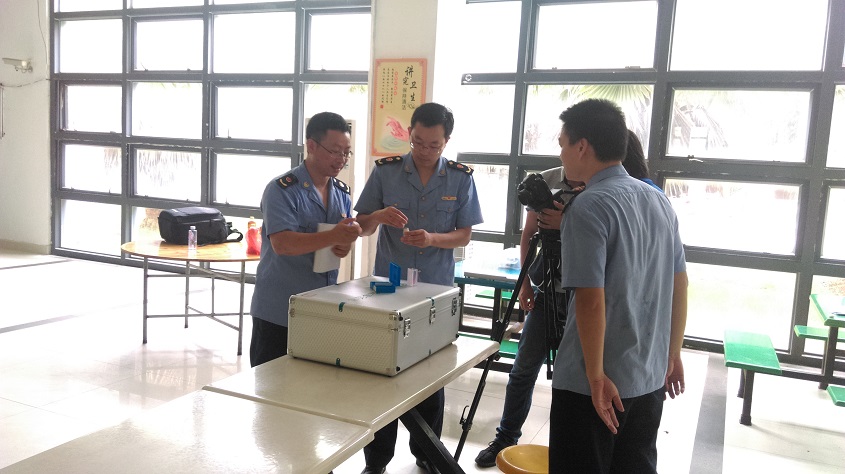 IMAG0106.jpg IMAG0106.jpg