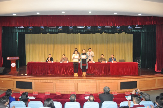 E:/lei/2016/DSC_0018.JPG E:/lei/2016/DSC_0018.JPG