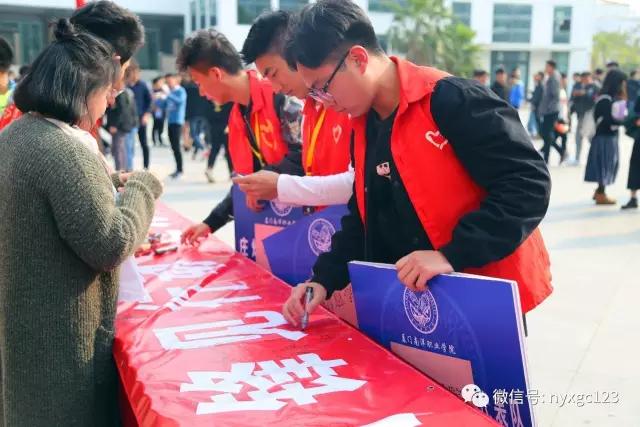 9bbb9de.jpg 9bbb9de.jpg