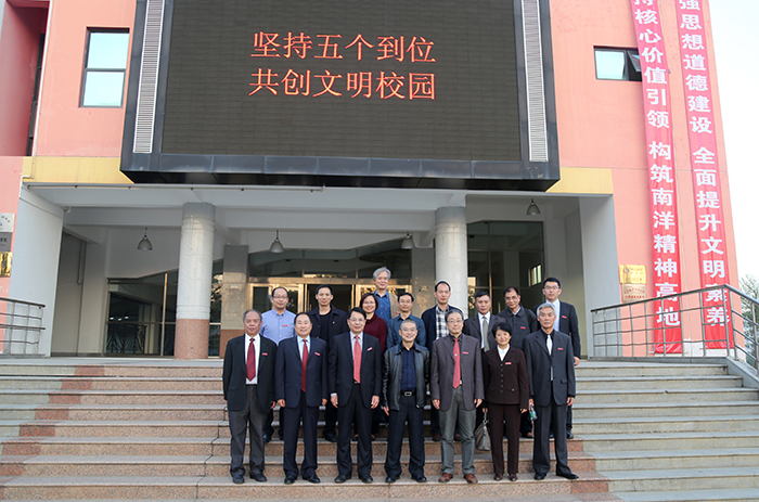 IMG_3703.jpg IMG_3703.jpg